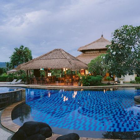 Medewi Bay Retreat Hotel Pulukan Ngoại thất bức ảnh