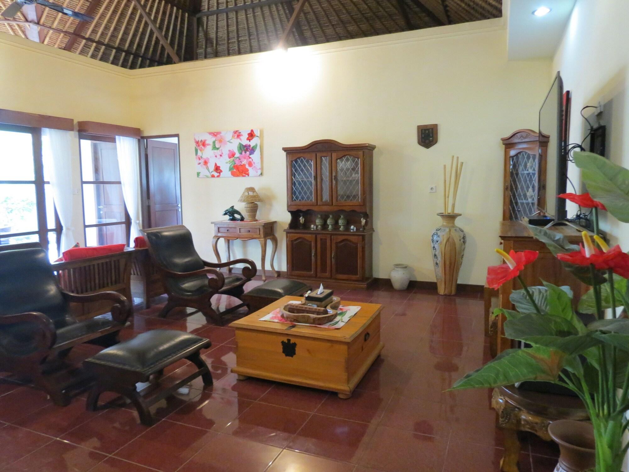 Medewi Bay Retreat Hotel Pulukan Ngoại thất bức ảnh