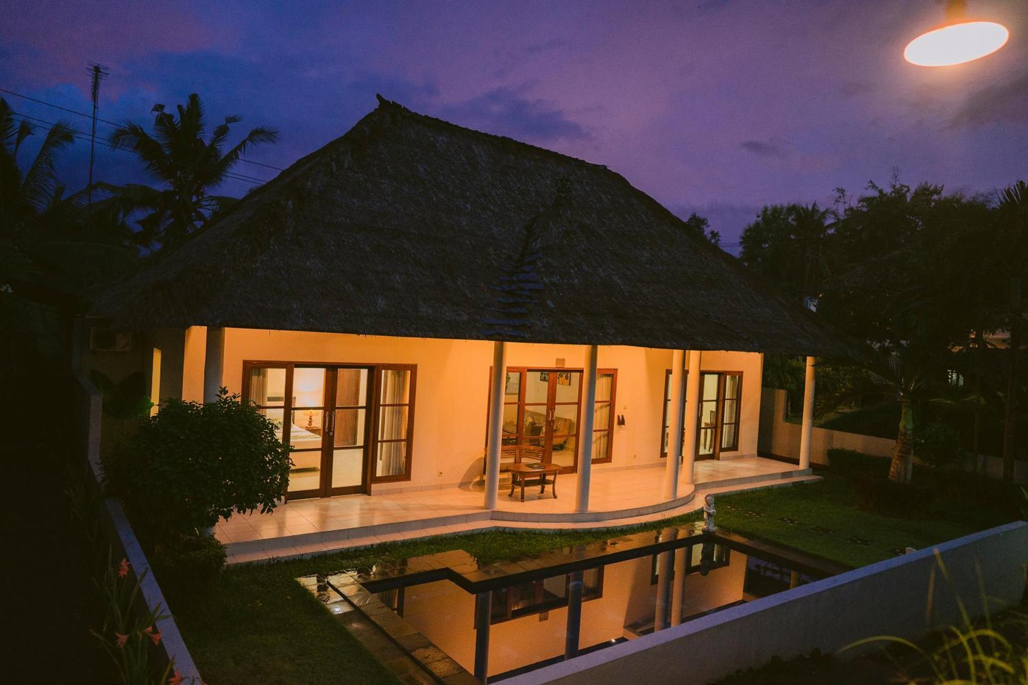 Medewi Bay Retreat Hotel Pulukan Phòng bức ảnh