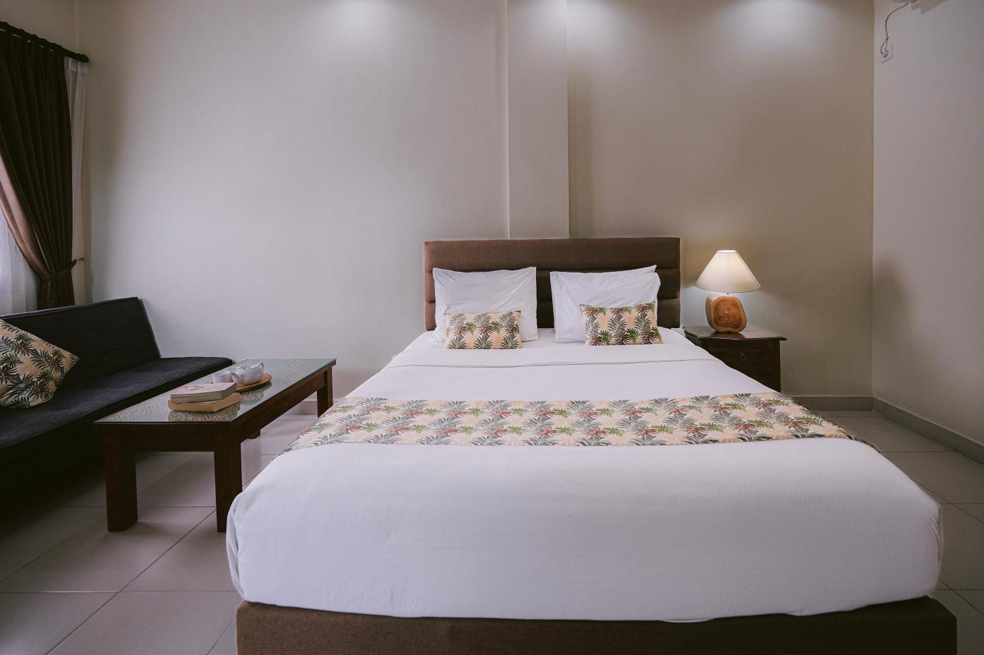 Medewi Bay Retreat Hotel Pulukan Phòng bức ảnh