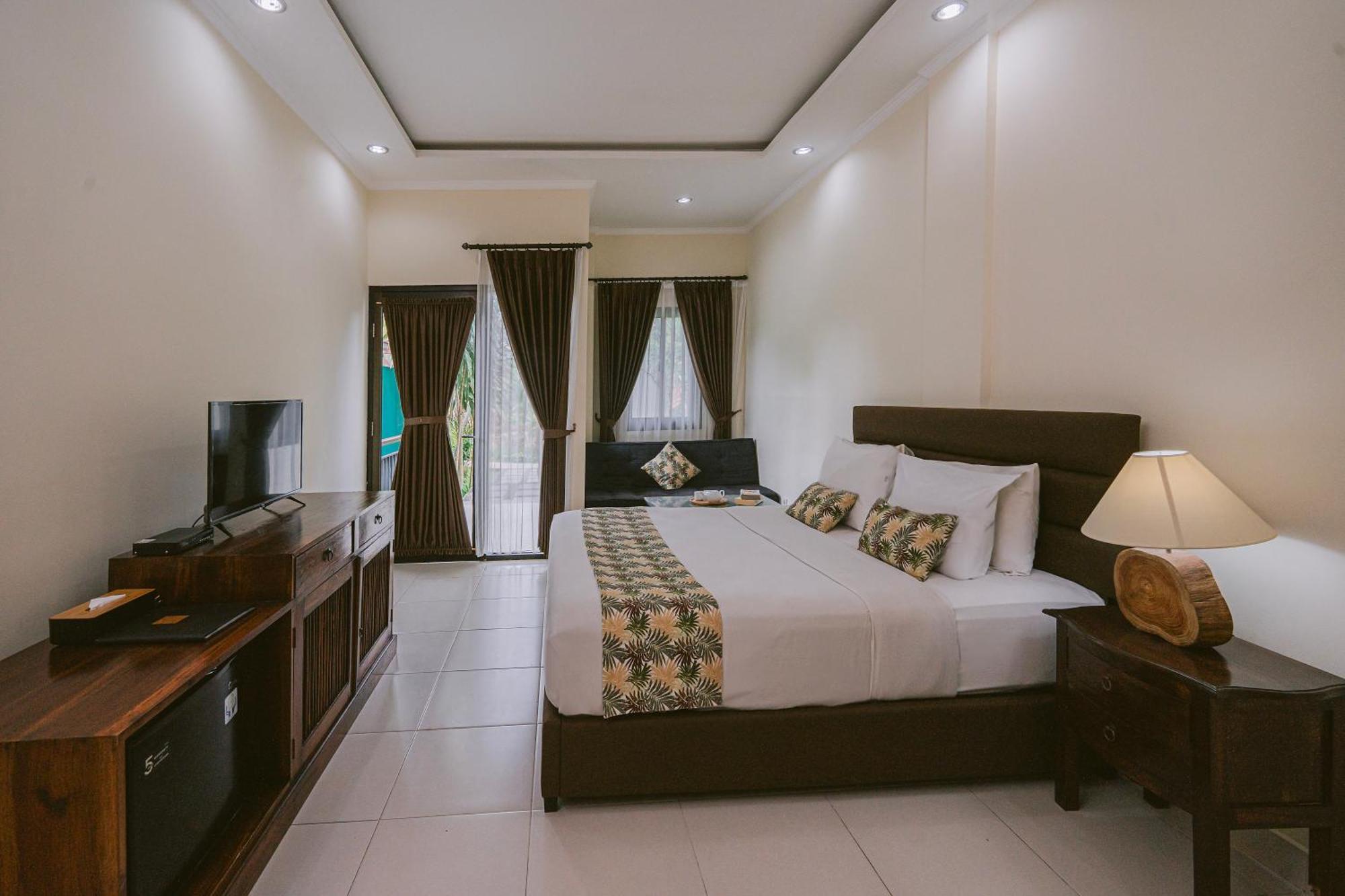 Medewi Bay Retreat Hotel Pulukan Phòng bức ảnh